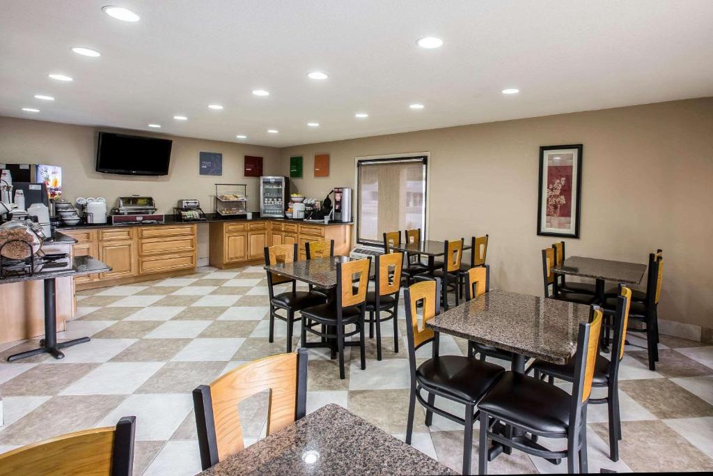 Comfort Inn near Great Smoky Mountain National Park image 12