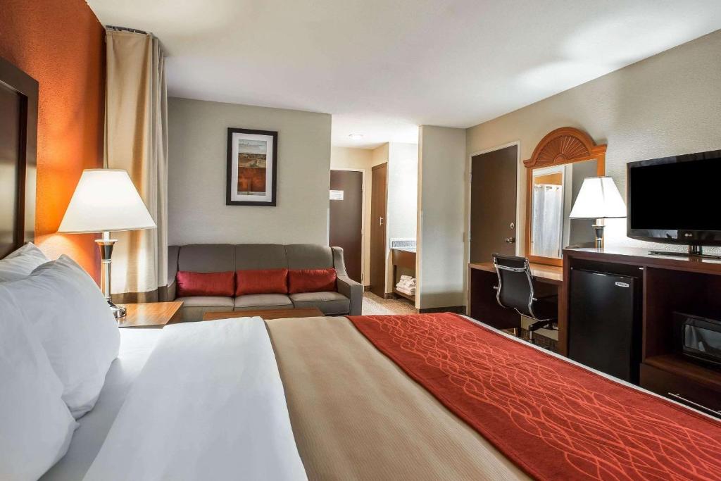 Comfort Inn near Great Smoky Mountain National Park image 14